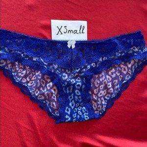 VS DREAM ANGELS BLUE FLORAL LACE CHEEKINI PANTY XS